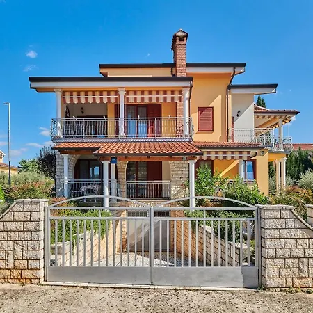 Haus Ana * Porec
