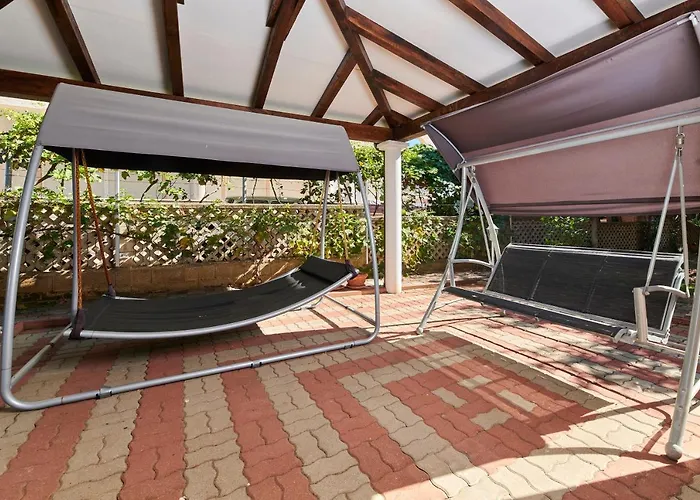 Haus Ana アパート ポレッチ